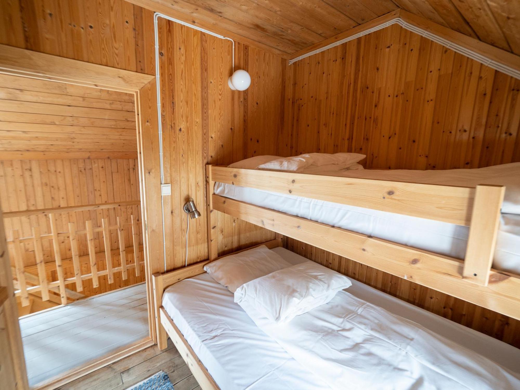 Kalle I Lofoten Kabelvag Bilik gambar