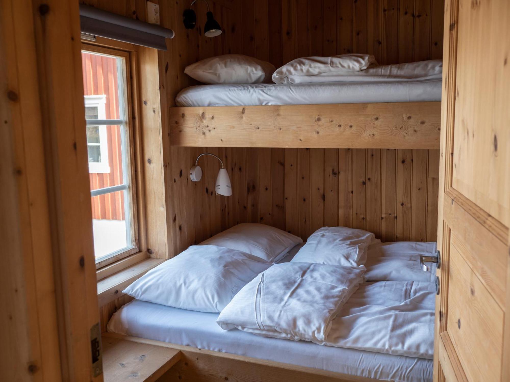 Kalle I Lofoten Kabelvag Bilik gambar