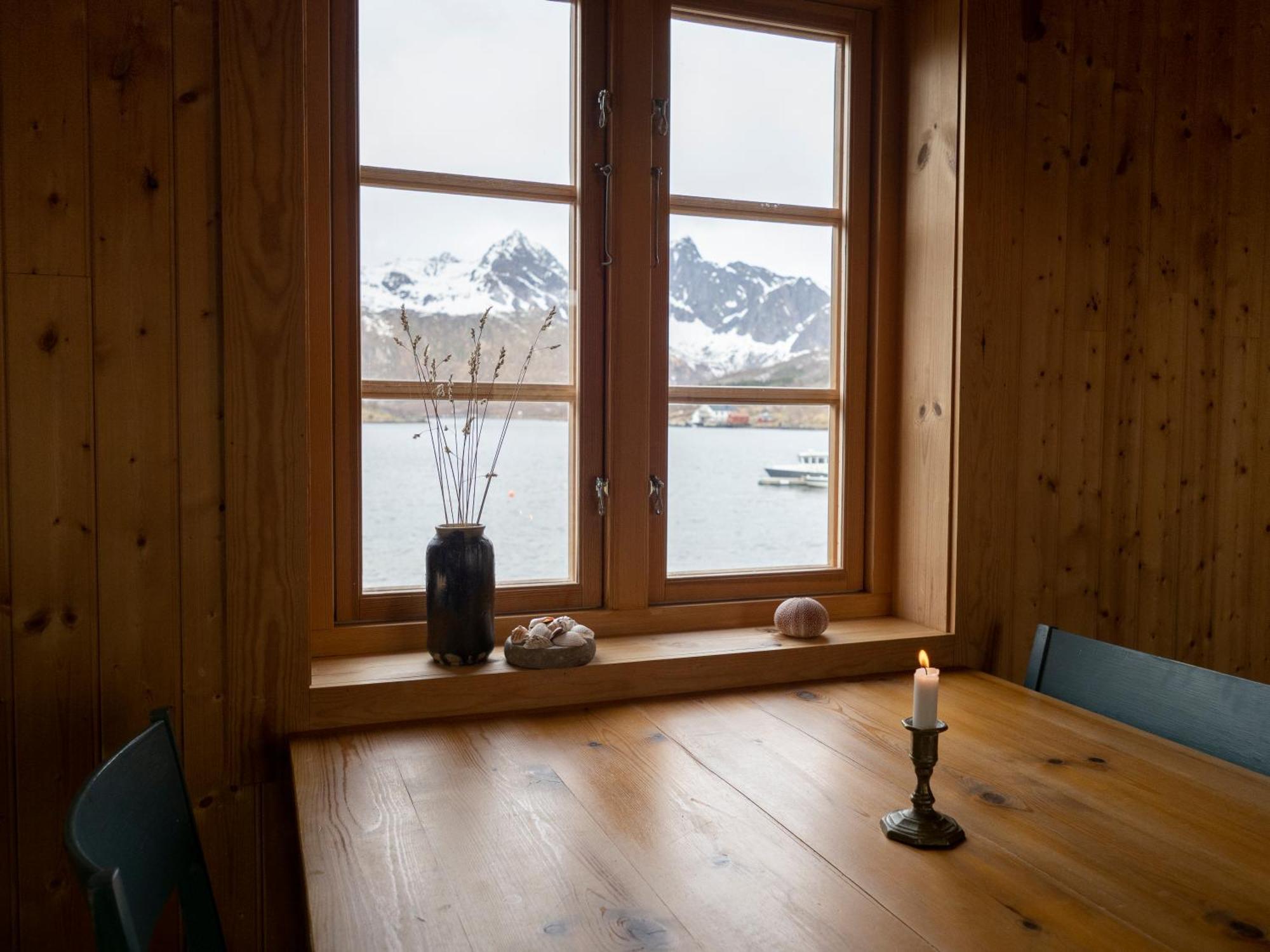 Kalle I Lofoten Kabelvag Bilik gambar